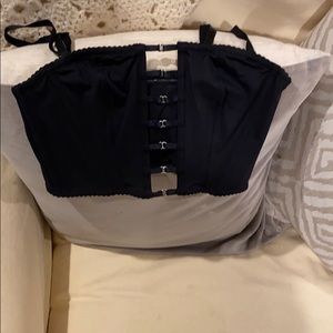 Victoria’s Secret Black Strappy Bandeau Bra